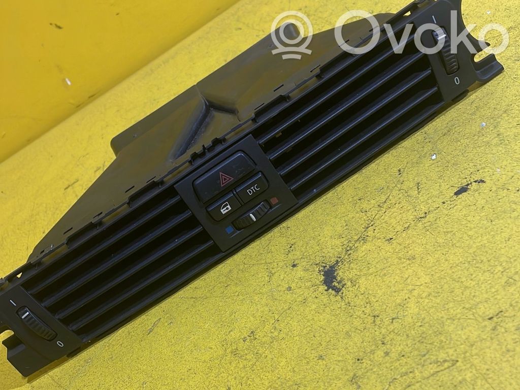 BMW 3 E92 E93 Salono oro latakas (-ai) 
