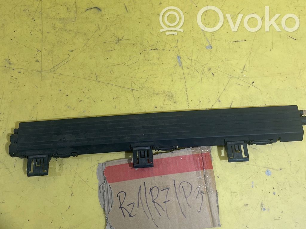 Other engine bay part