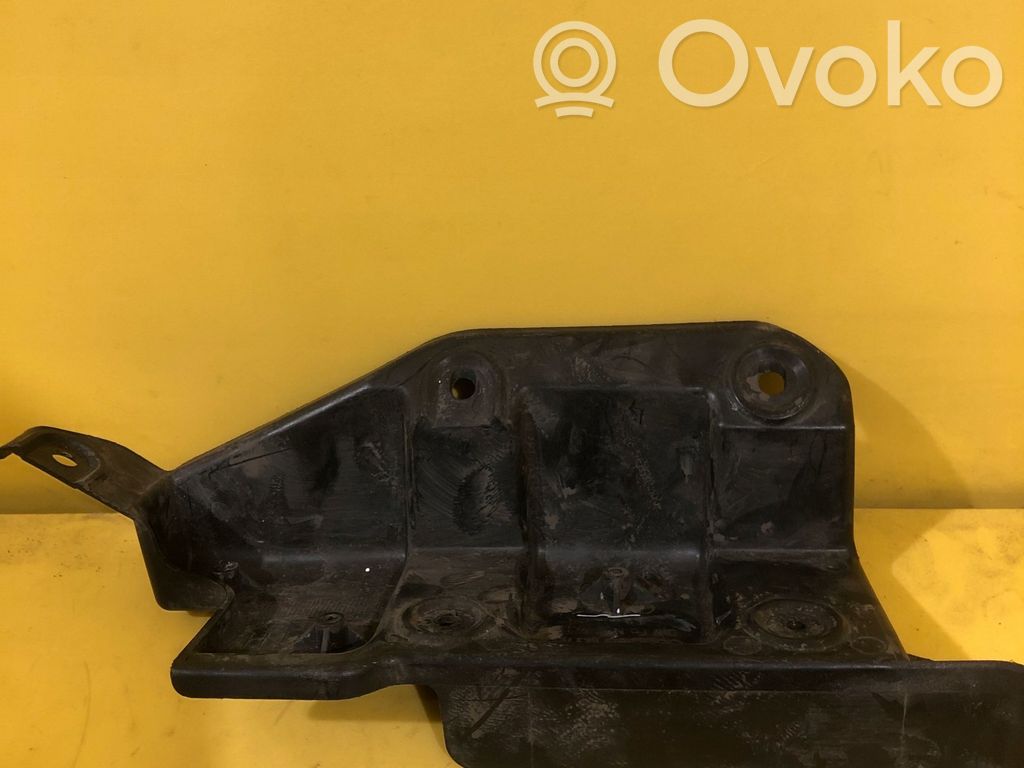 Audi A6 S6 C6 4F Rear bumper mounting bracket 