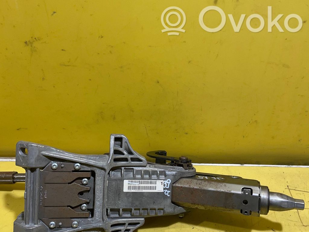 Ford Focus Steering wheel axle 