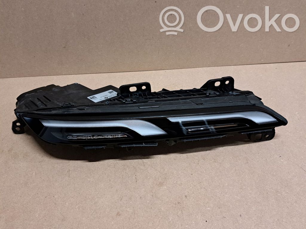 BMW 7 G70 LED Daytime headlight 