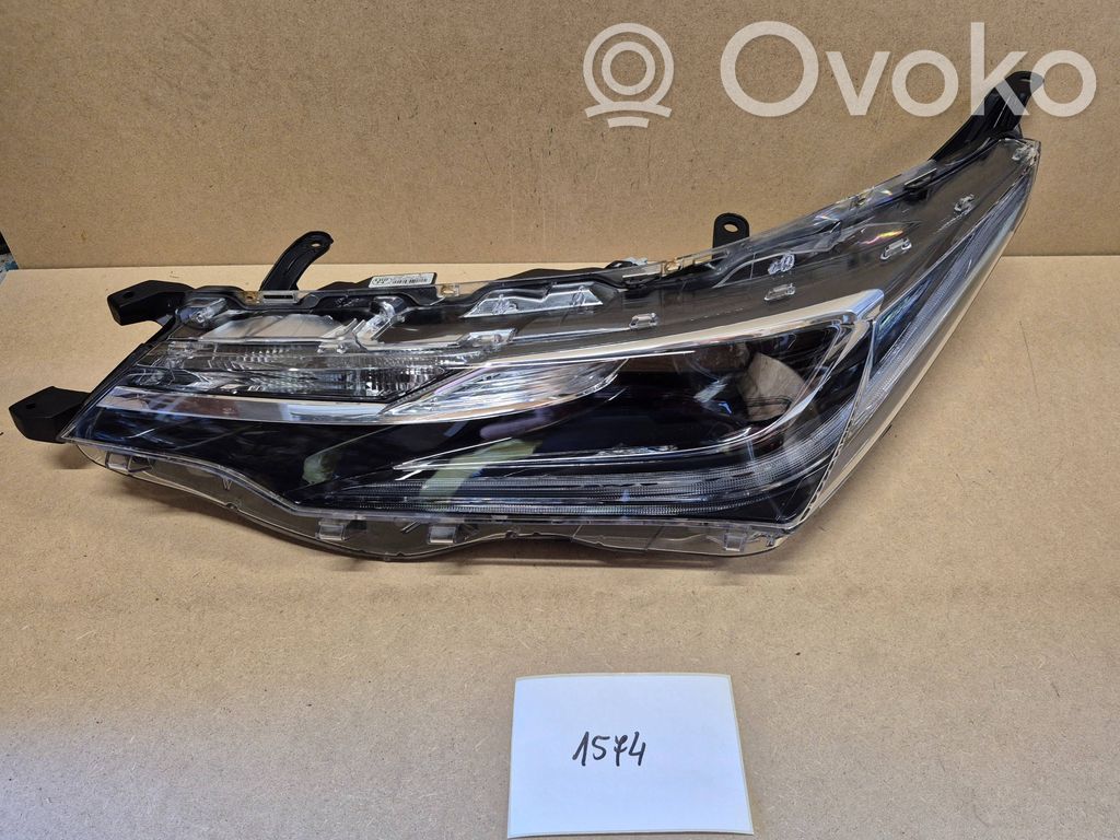 Toyota Corolla E160 E170 Phare frontale 