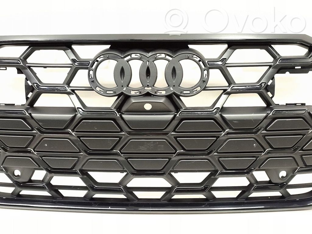 Audi A6 S6 C8 4K Maskownica / Grill / Atrapa górna chłodnicy 