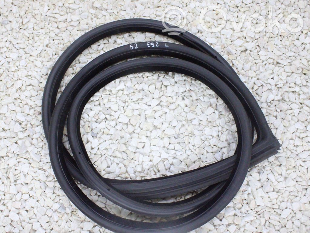 BMW 3 E92 E93 Front door rubber seal 