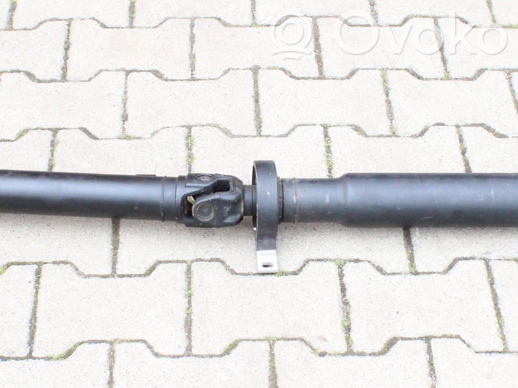 BMW 5 E60 E61 Kardāns komplektā 