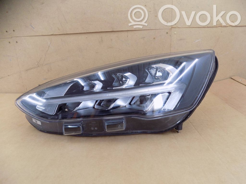 Ford Focus Headlight/headlamp 