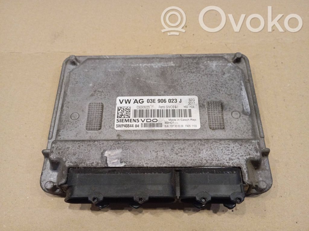 Skoda Roomster (5J) Engine control unit/module 