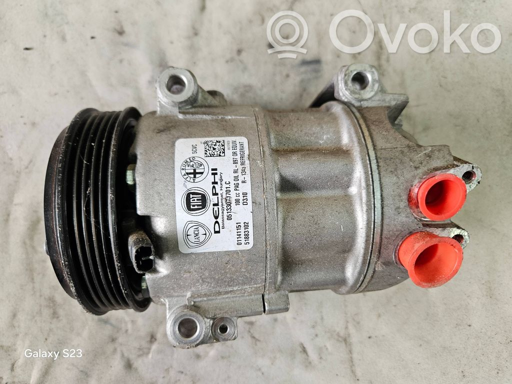 Kompresor / Sprężarka klimatyzacji A/C   51883102,01141151,0513301701C