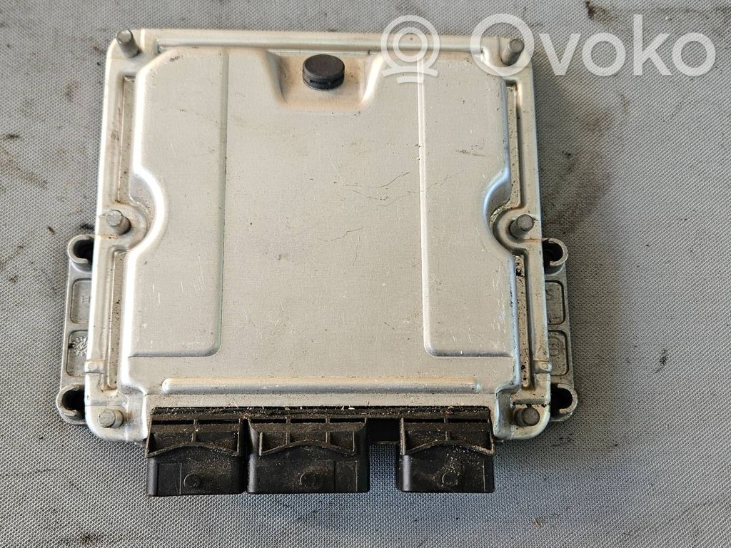 Citroen C5 Engine control unit/module 