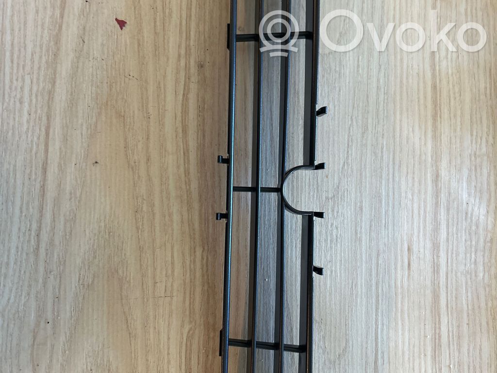 Saab 9-5 Front bumper lower grill 