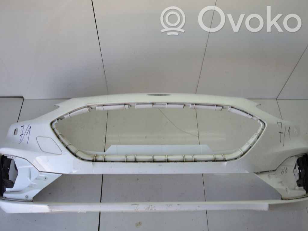 Front bumper   KX7B8200S1