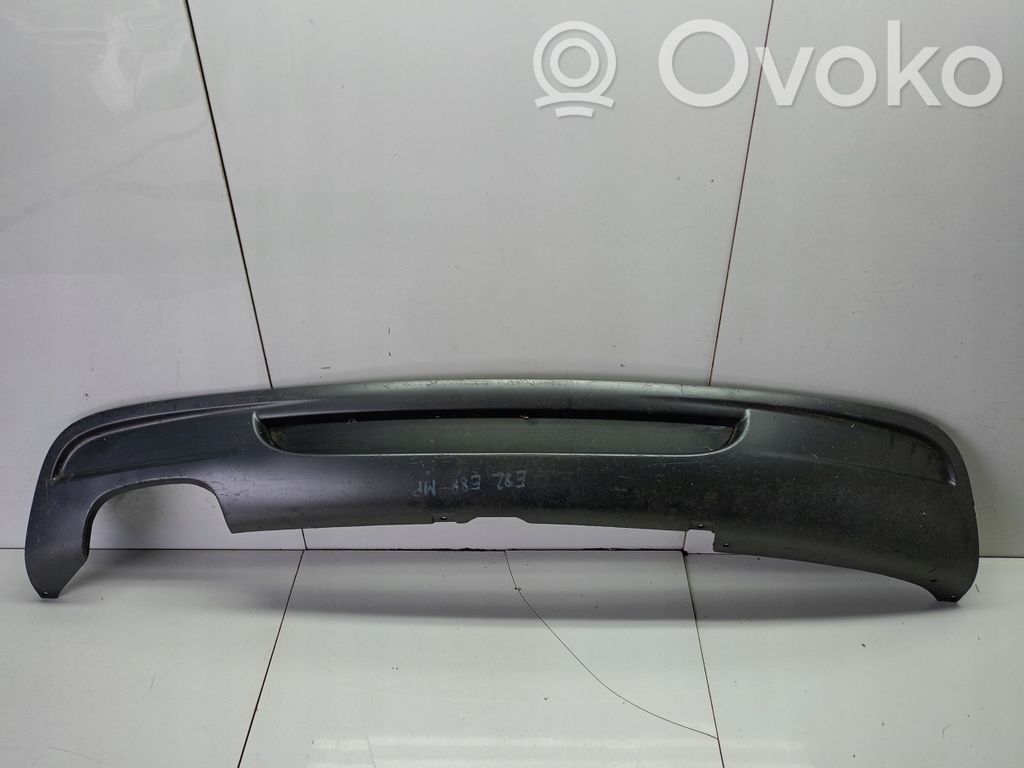 BMW 1 E82 E88 Apatinė bamperio dalis 