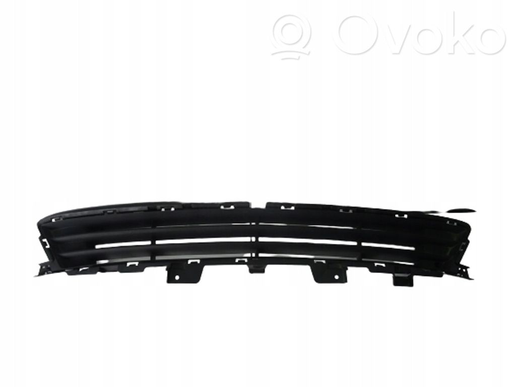 Opel Zafira C Front bumper lower grill 