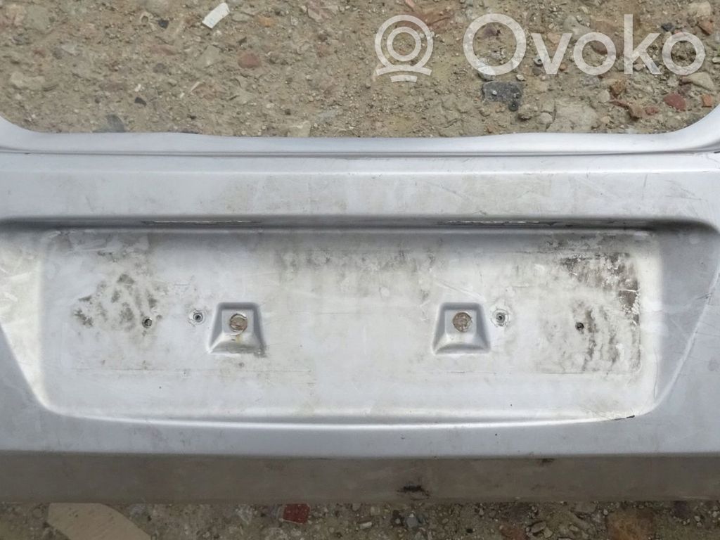 Opel Astra H Parachoques 