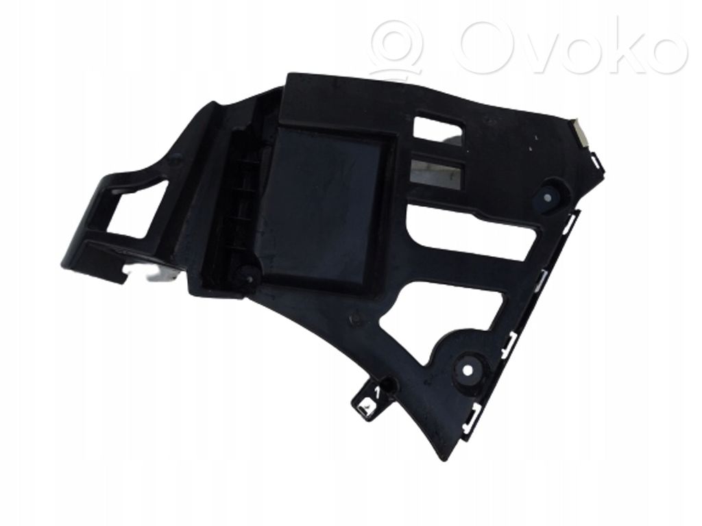 BMW X5 F15 Apakšējā bampera daļa 