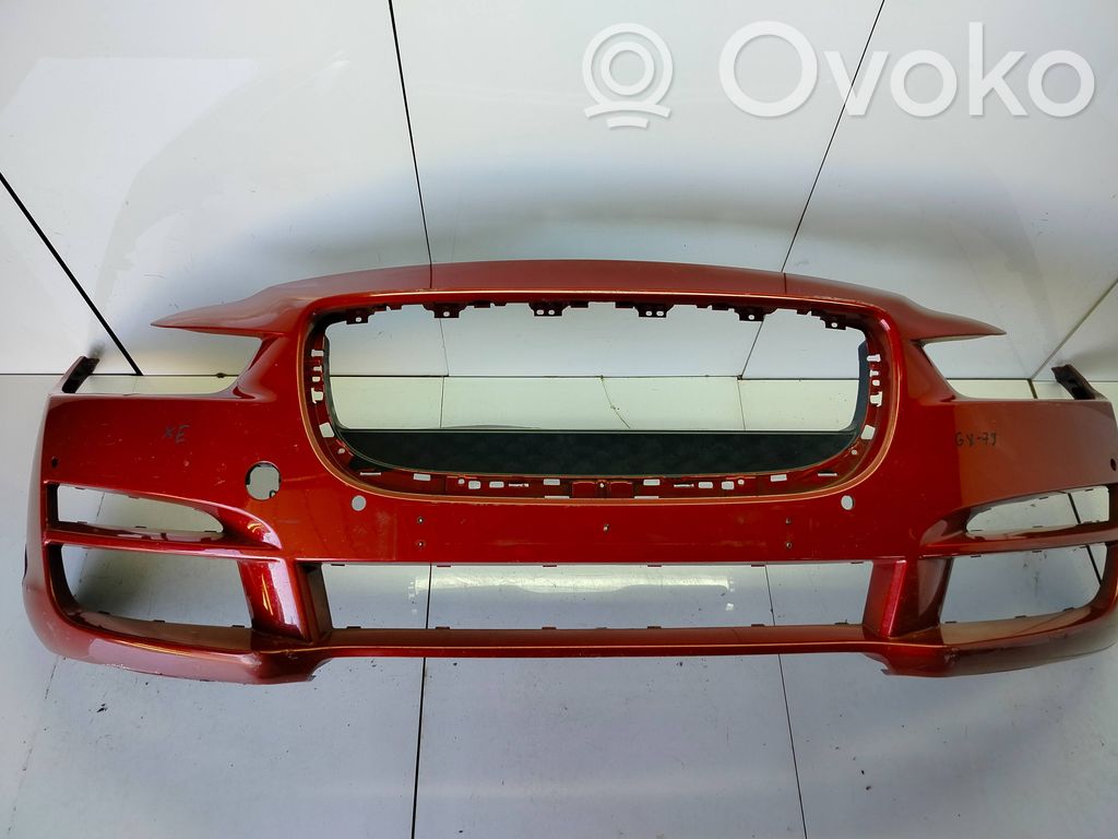 Jaguar XE Front bumper 