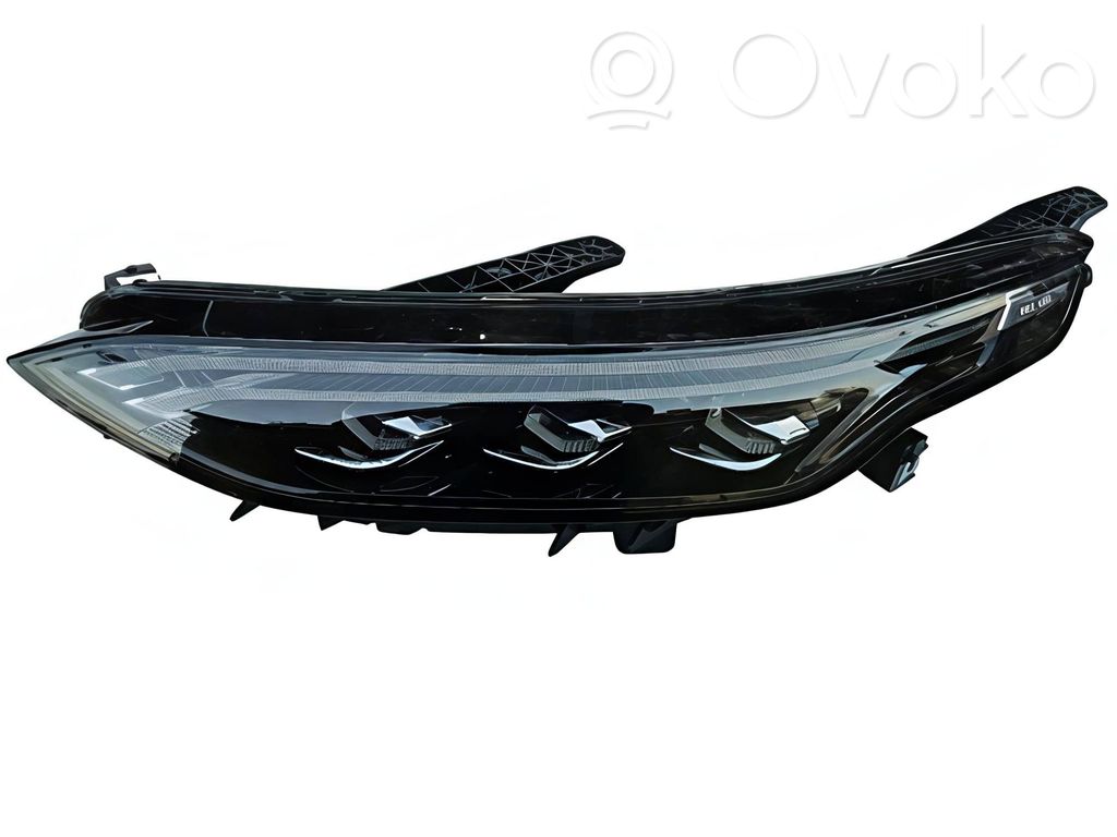 Maxus Euniq 6 LED dienas gaisma 