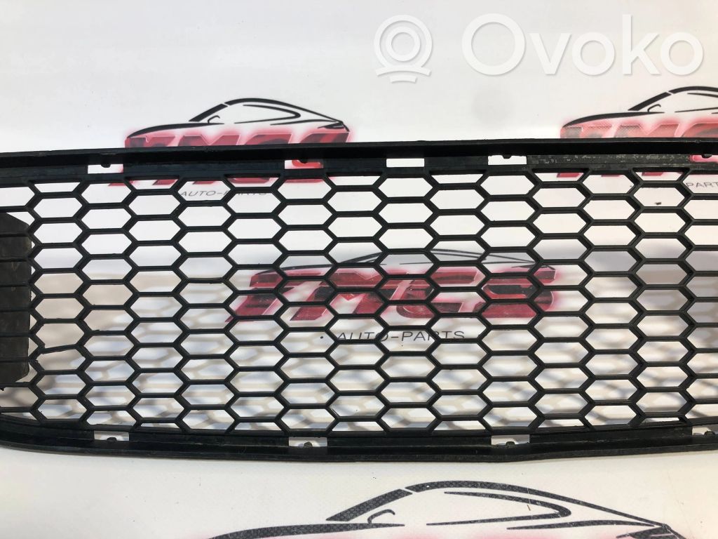 Front bumper lower grill   8045432,15857711