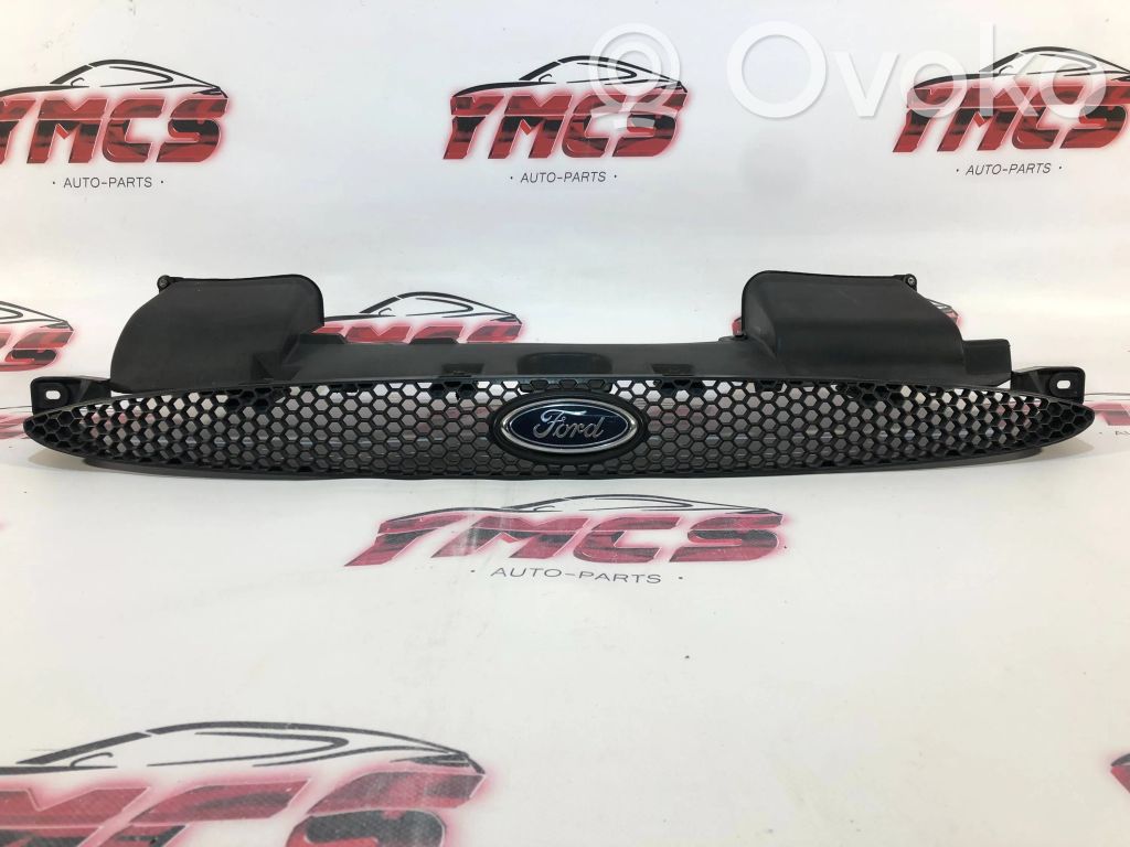 Ford Escort Front bumper upper radiator grill 