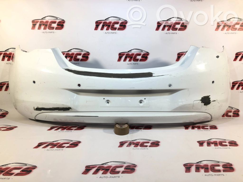 Opel Corsa E Bamperis 