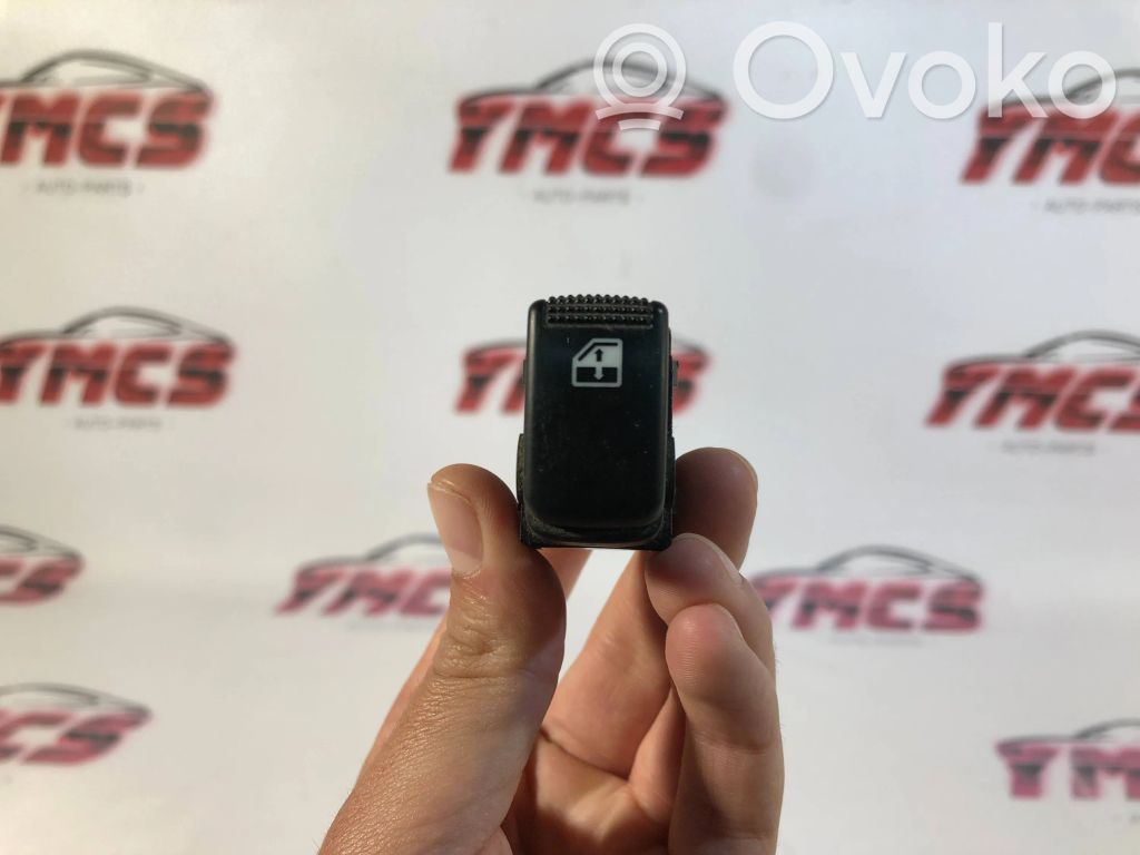 KIA Carens II Interruptor del elevalunas eléctrico 