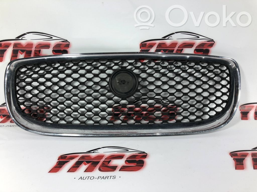 Jaguar XE Maskownica / Grill / Atrapa górna chłodnicy 
