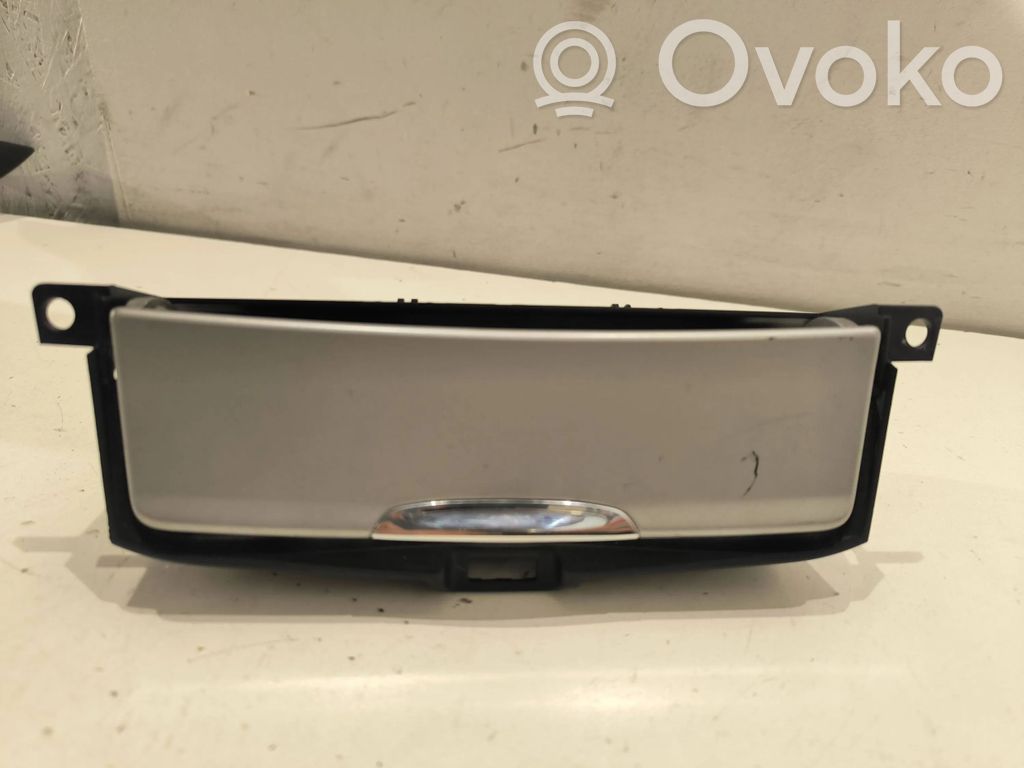 Ford Mondeo MK IV Aschenbecher 