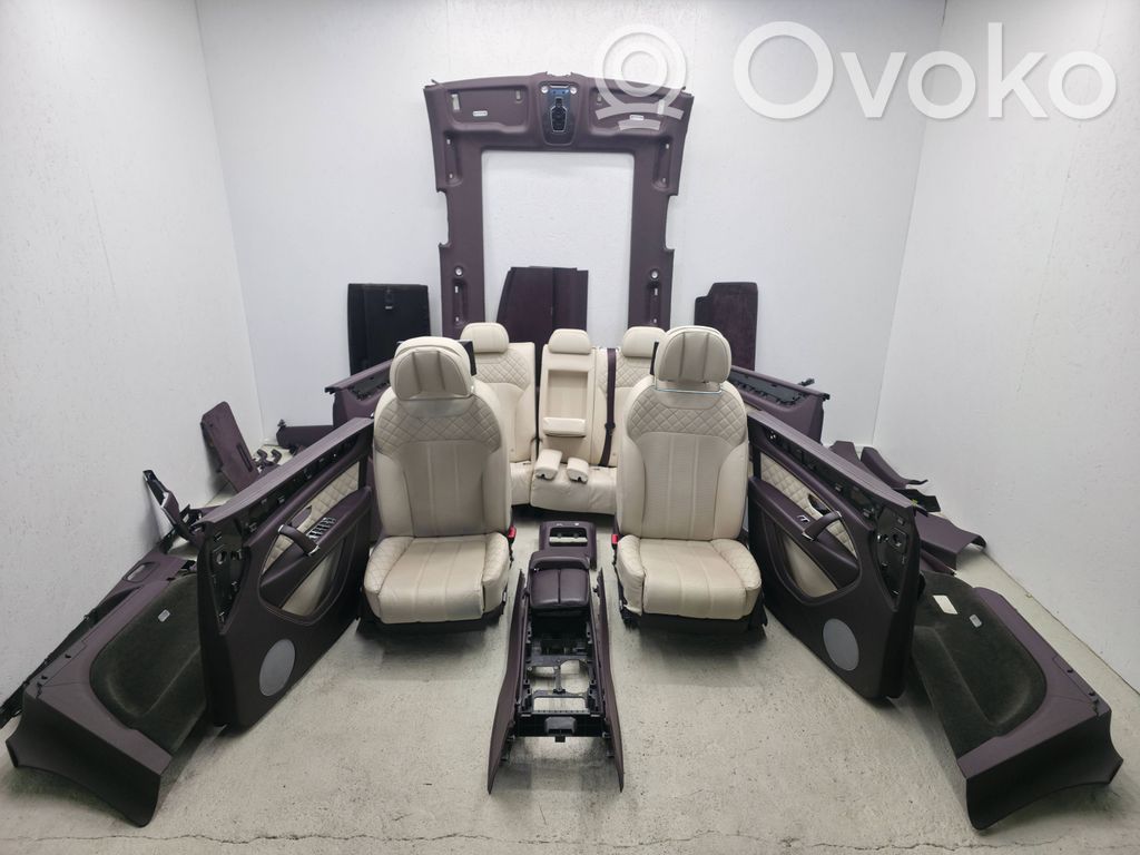 Interior set