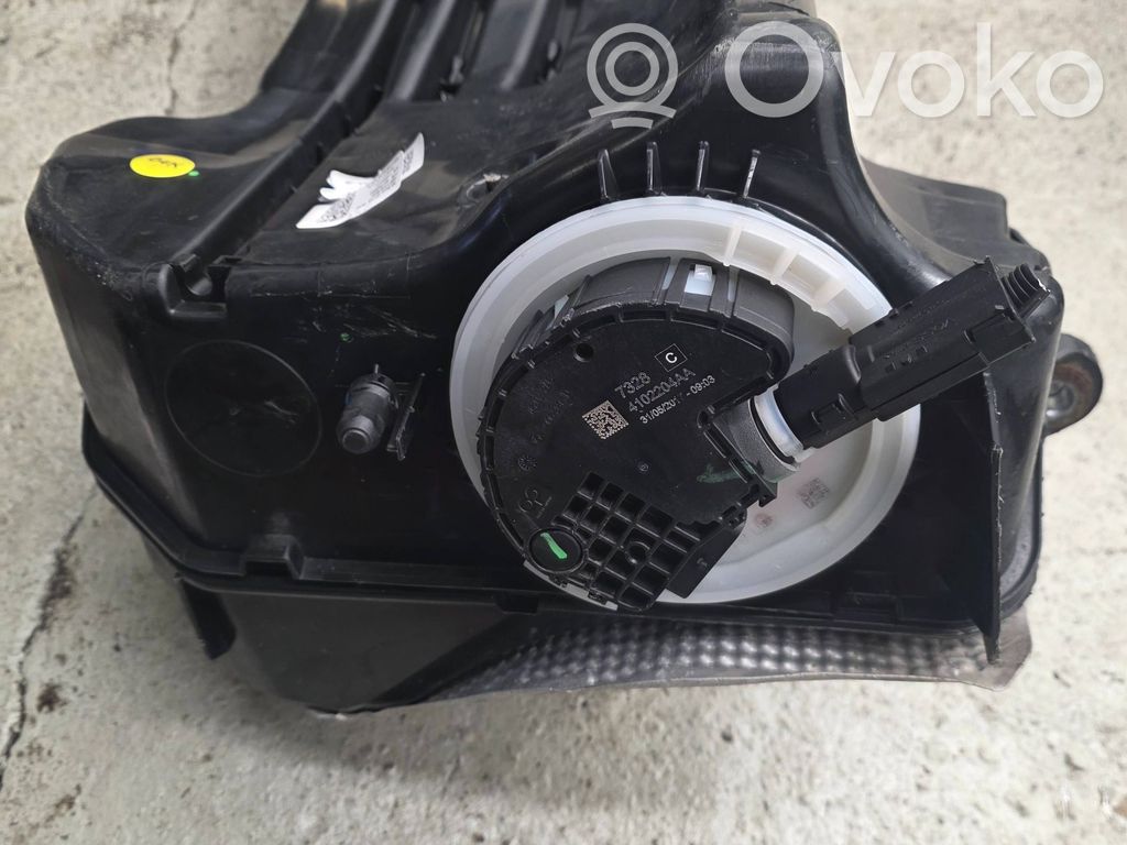 Audi Q7 4M Serbatoio vaschetta liquido AdBlue 