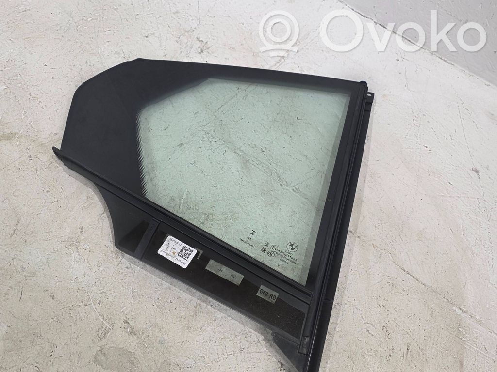 Ventanilla de ventilación de la puerta trasera   5A058C8,43R011005,DOT782SMM5385AS2