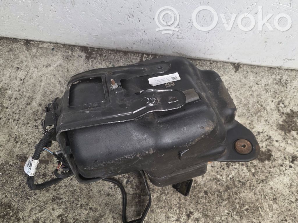 BMW X5 F15 Serbatoio vaschetta liquido AdBlue 