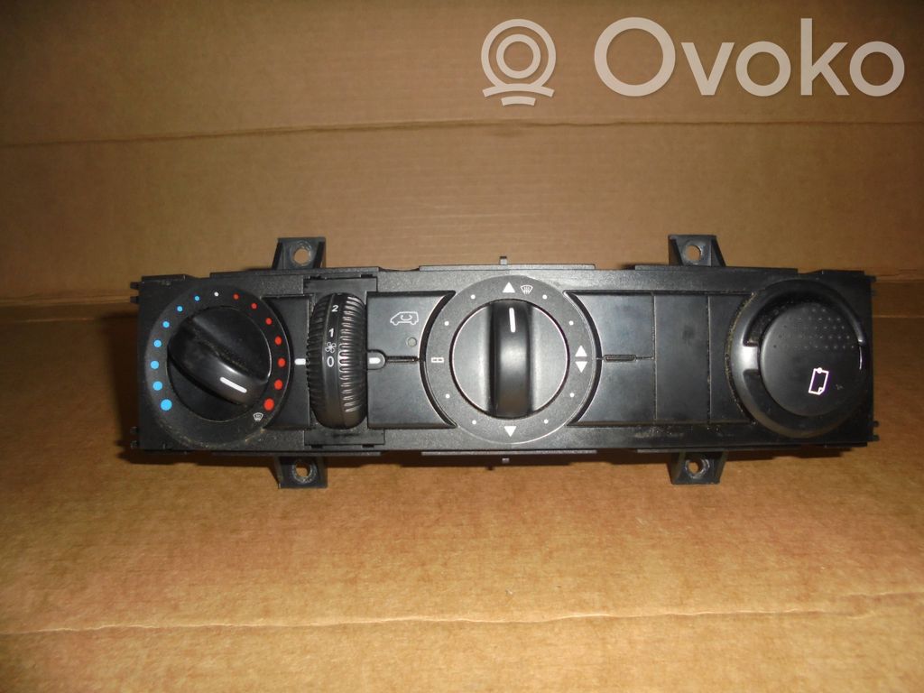 Volkswagen Crafter Panel klimatyzacji 