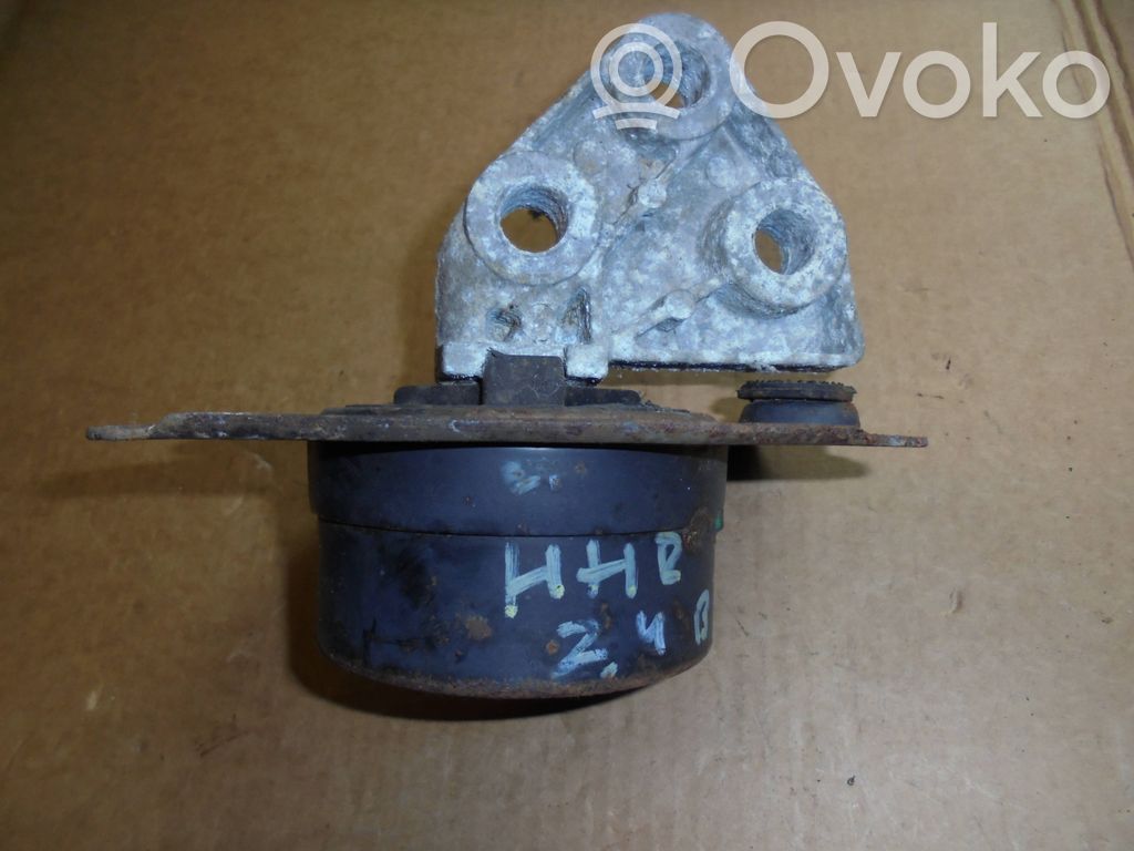 Engine mount bracket   1S60152