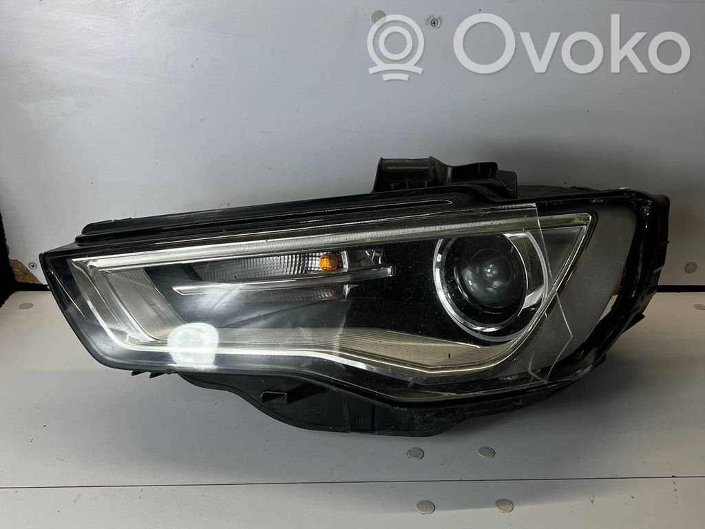 Audi A3 S3 8V Headlight/headlamp 