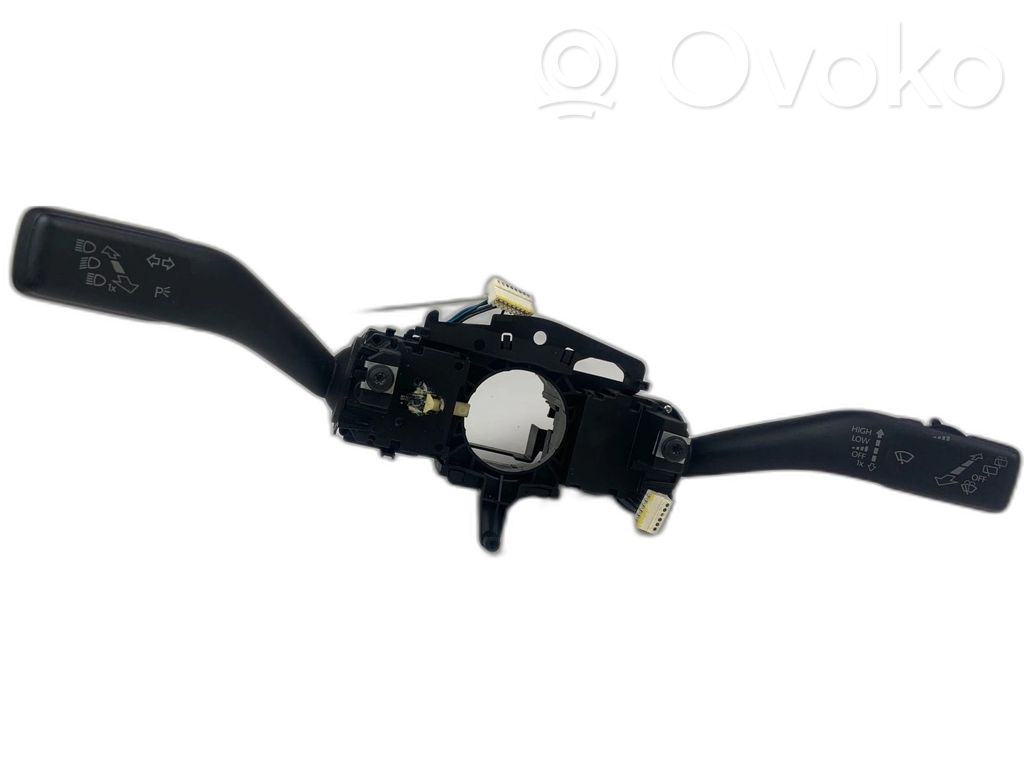 Volkswagen Golf VI Otros interruptores/perillas/selectores 