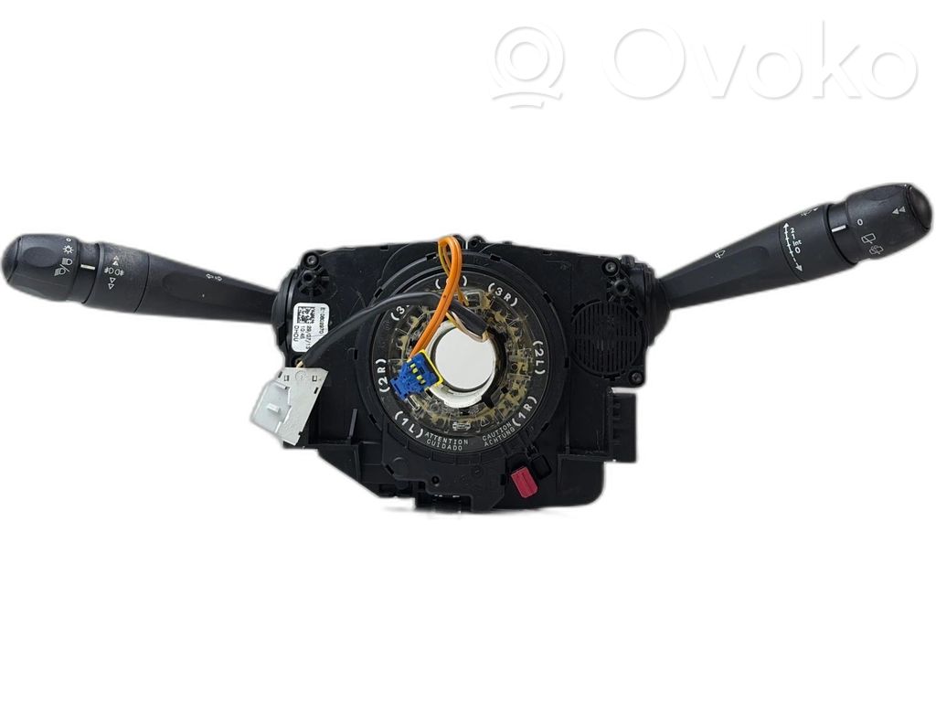 Peugeot 208 I Otros interruptores/perillas/selectores 