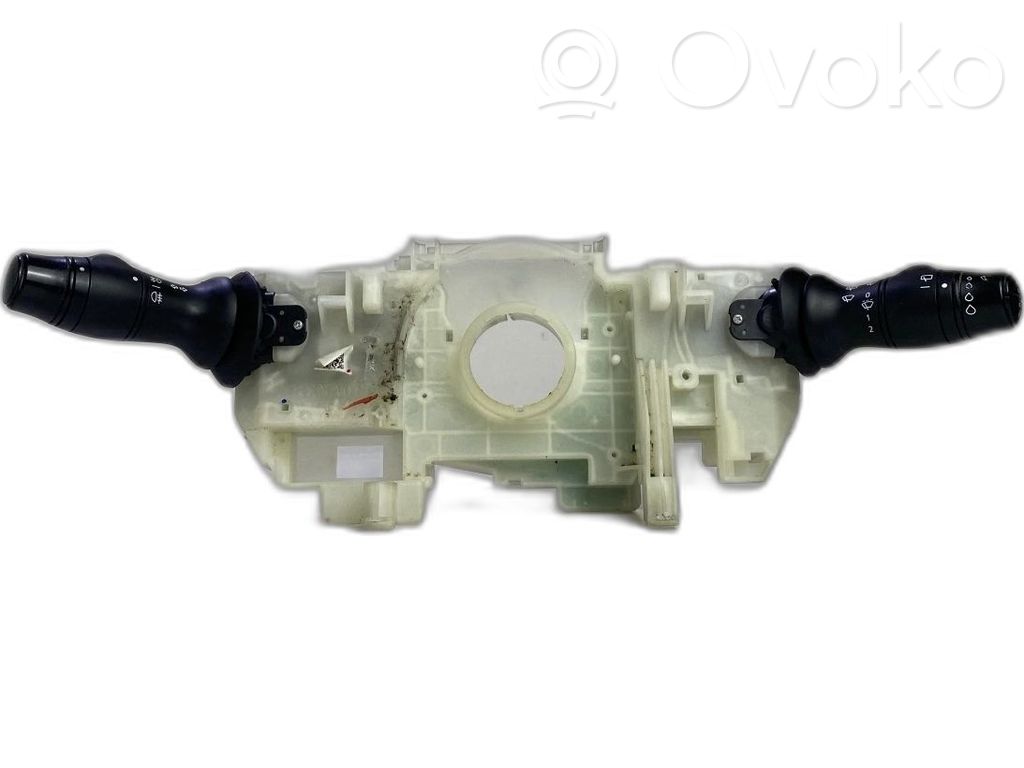 Renault Megane III Otros interruptores/perillas/selectores 