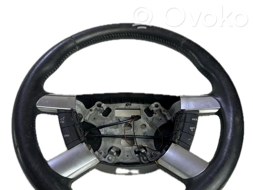 Ford Kuga I Ohjauspyörä 