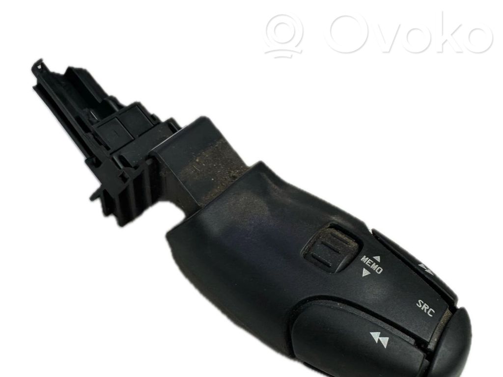 Peugeot 208 I Other switches/knobs/shifts 