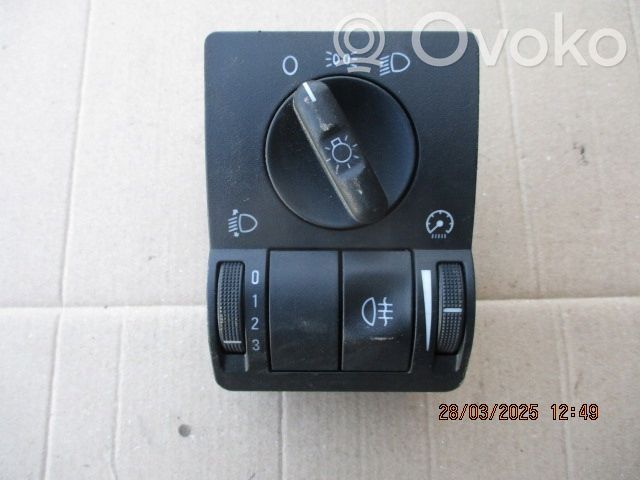 Opel Combo C Light switch 
