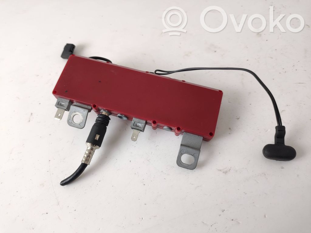 Saab 9-5 Antenos stiprintuvas 