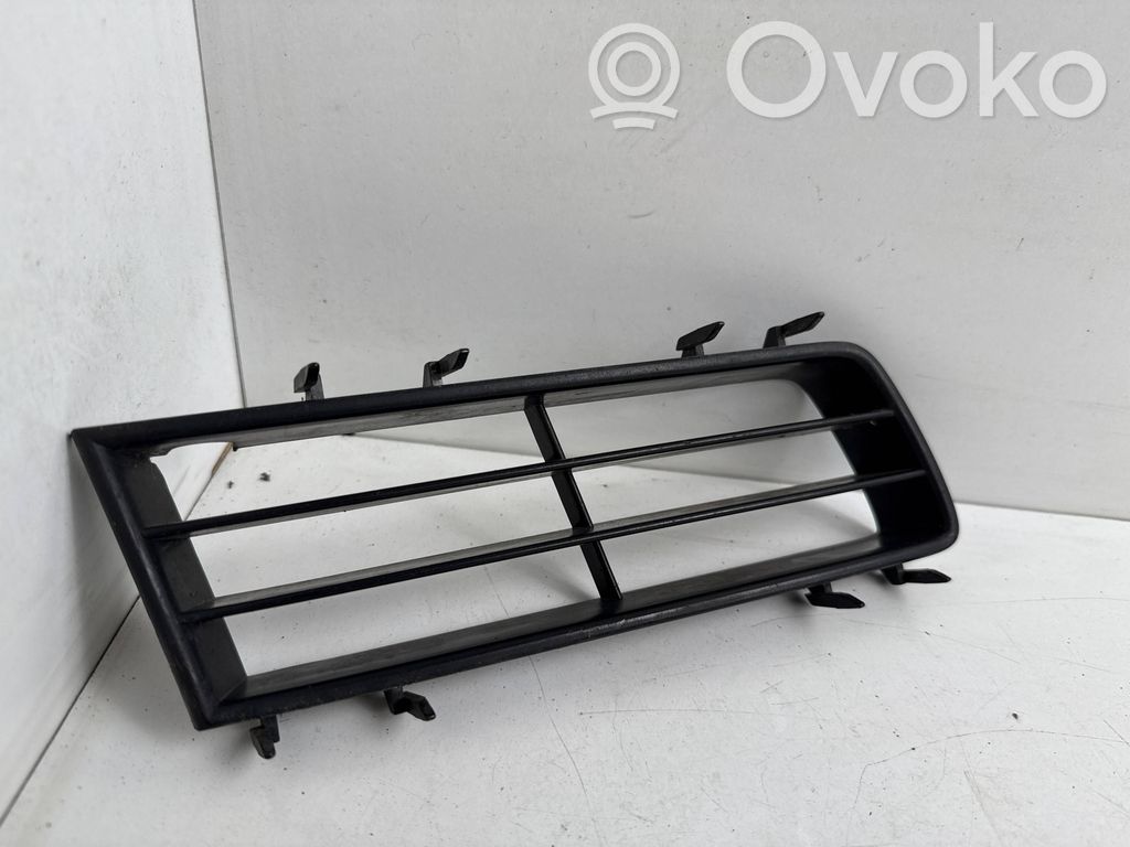 Saab 9-5 Front bumper lower grill 