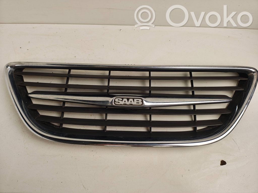 Saab 9-3 Ver2 Etusäleikkö 