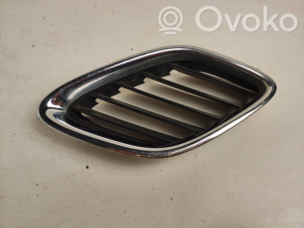 Saab 9-3 Ver2 Etusäleikkö 