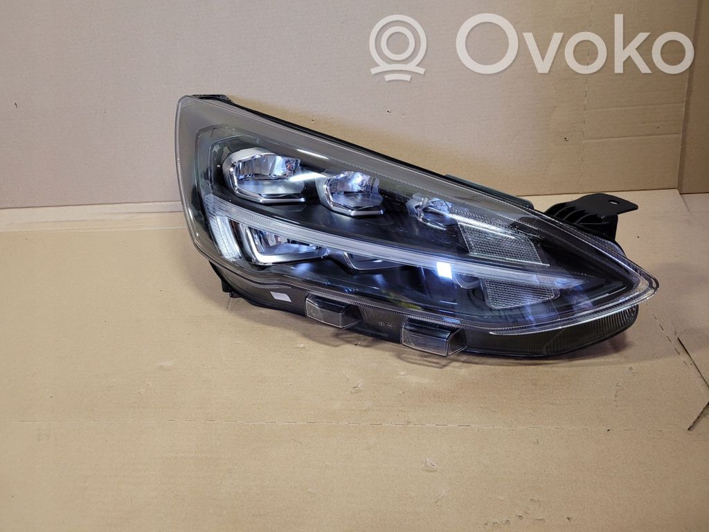 Ford Focus Headlight/headlamp 