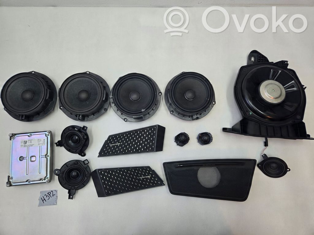 Renault Megane E-Tech Sound amplifier 