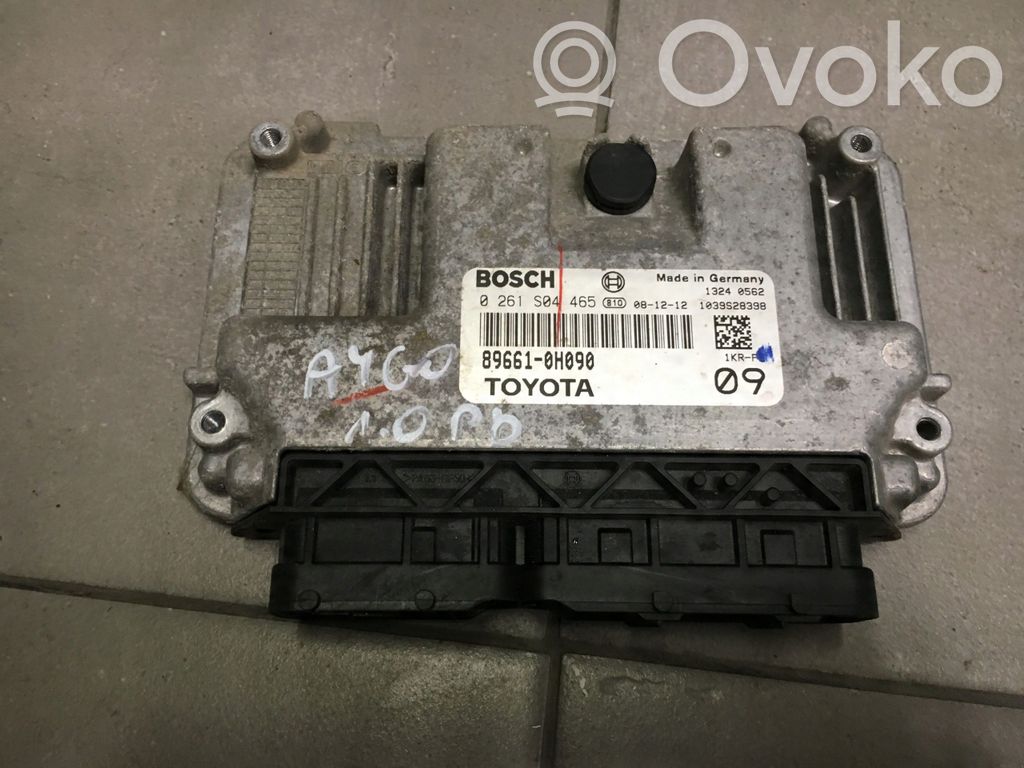 Toyota Aygo AB10 Engine control unit/module 