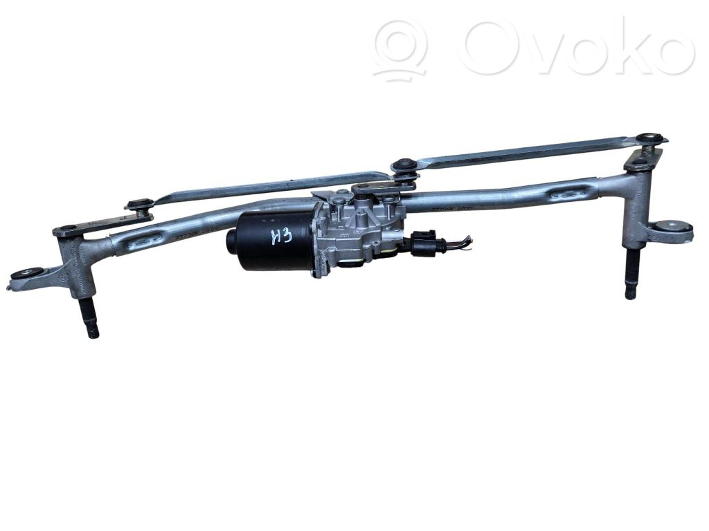 Jaguar F-Pace Front wiper linkage and motor 