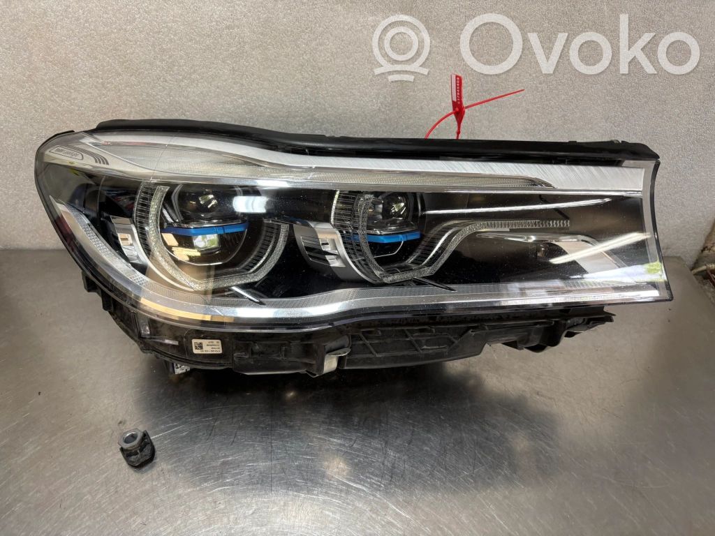 BMW 7 G11 G12 Lampa przednia 
