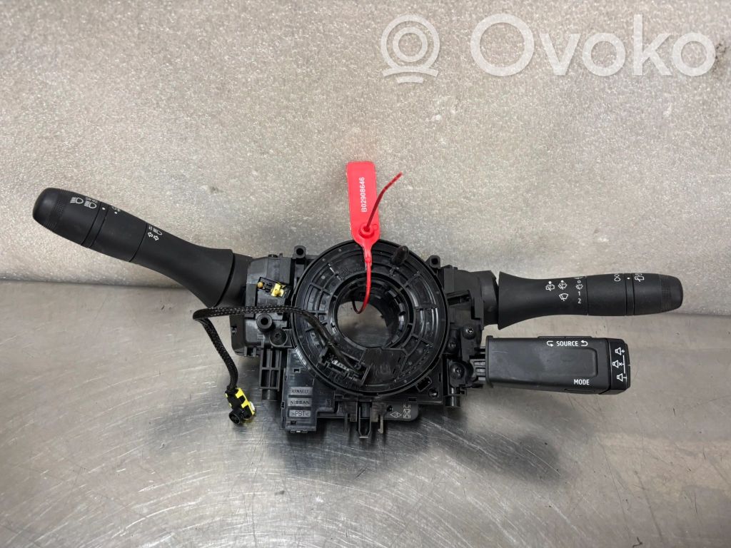Renault Clio V Autres commutateurs / boutons / leviers 